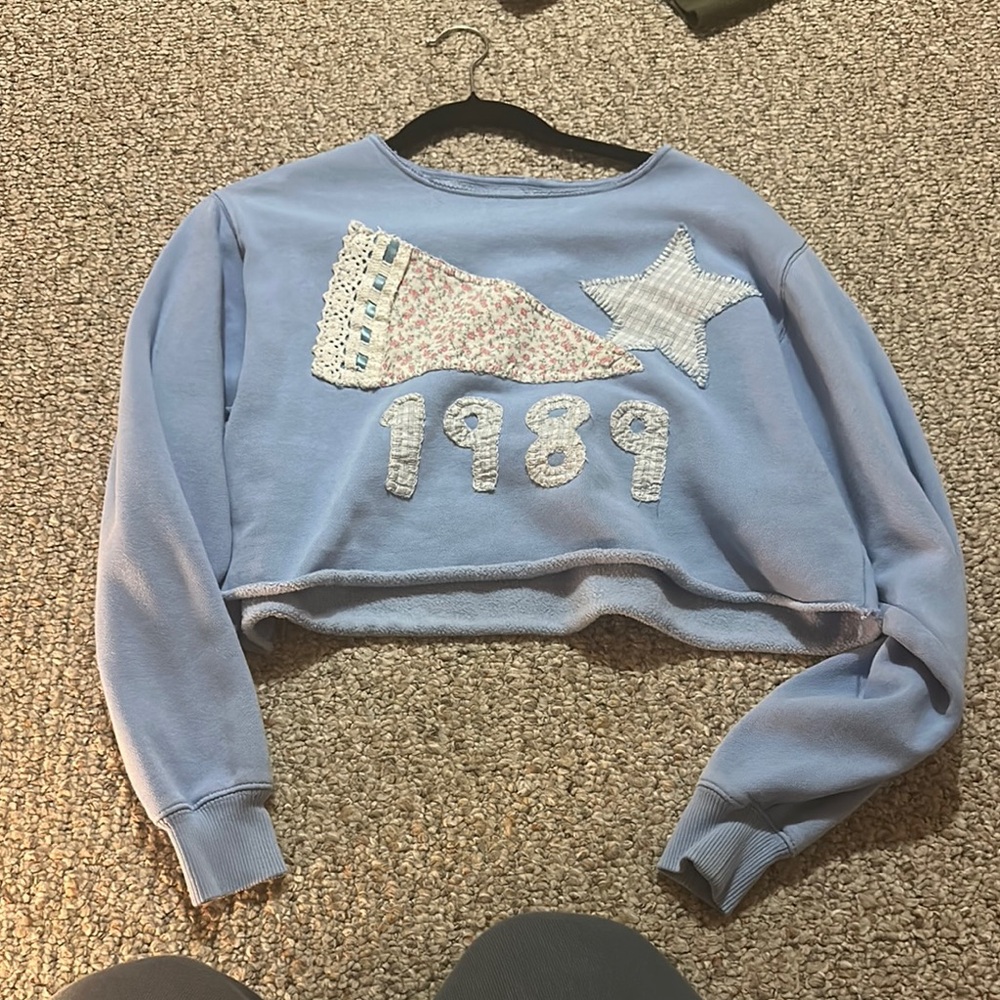 Custom Taylor Swift 1989 theme sweater